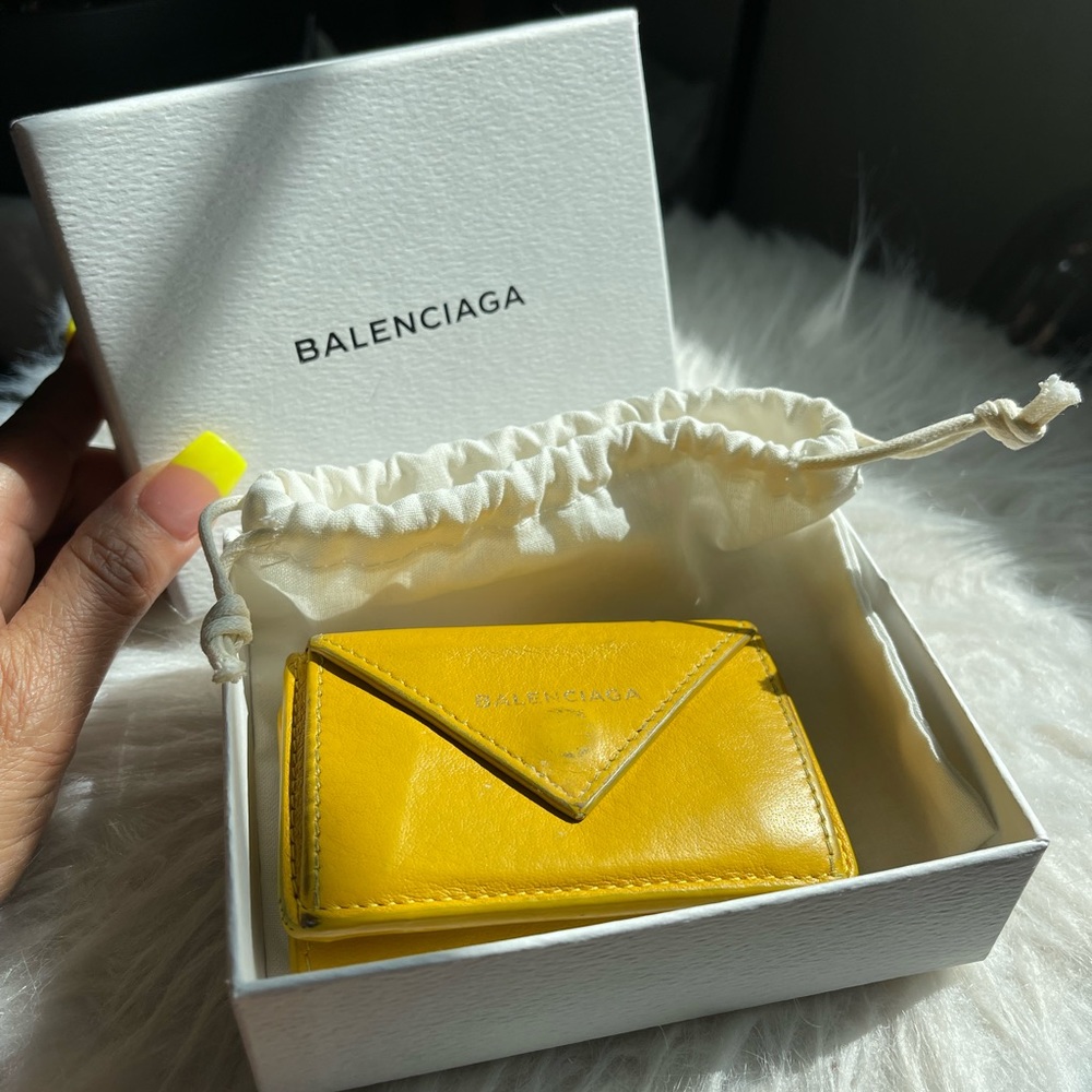 Balenciaga Papier Leather Compact Wallet - Picture 9 of 11